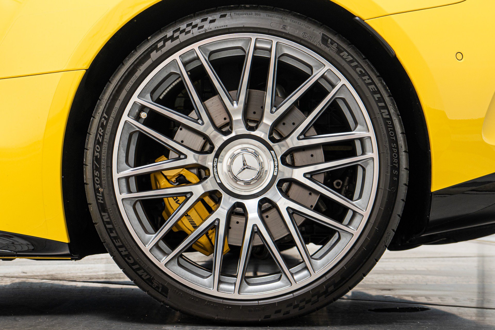 Used 2024 Mercedes-Benz AMG GT 63 image 11