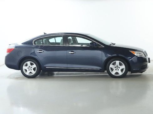Used 2011 Buick LaCrosse CX image 13