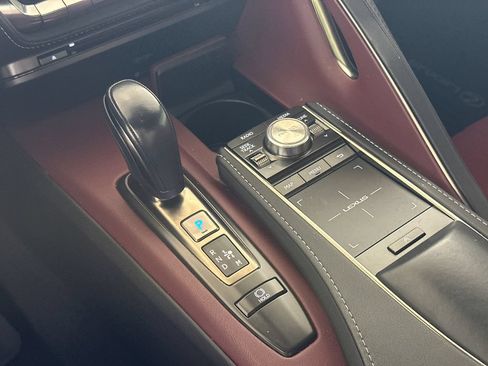 Used 2018 Lexus LC 500 Coupe w/ Sport Package RWD image 7