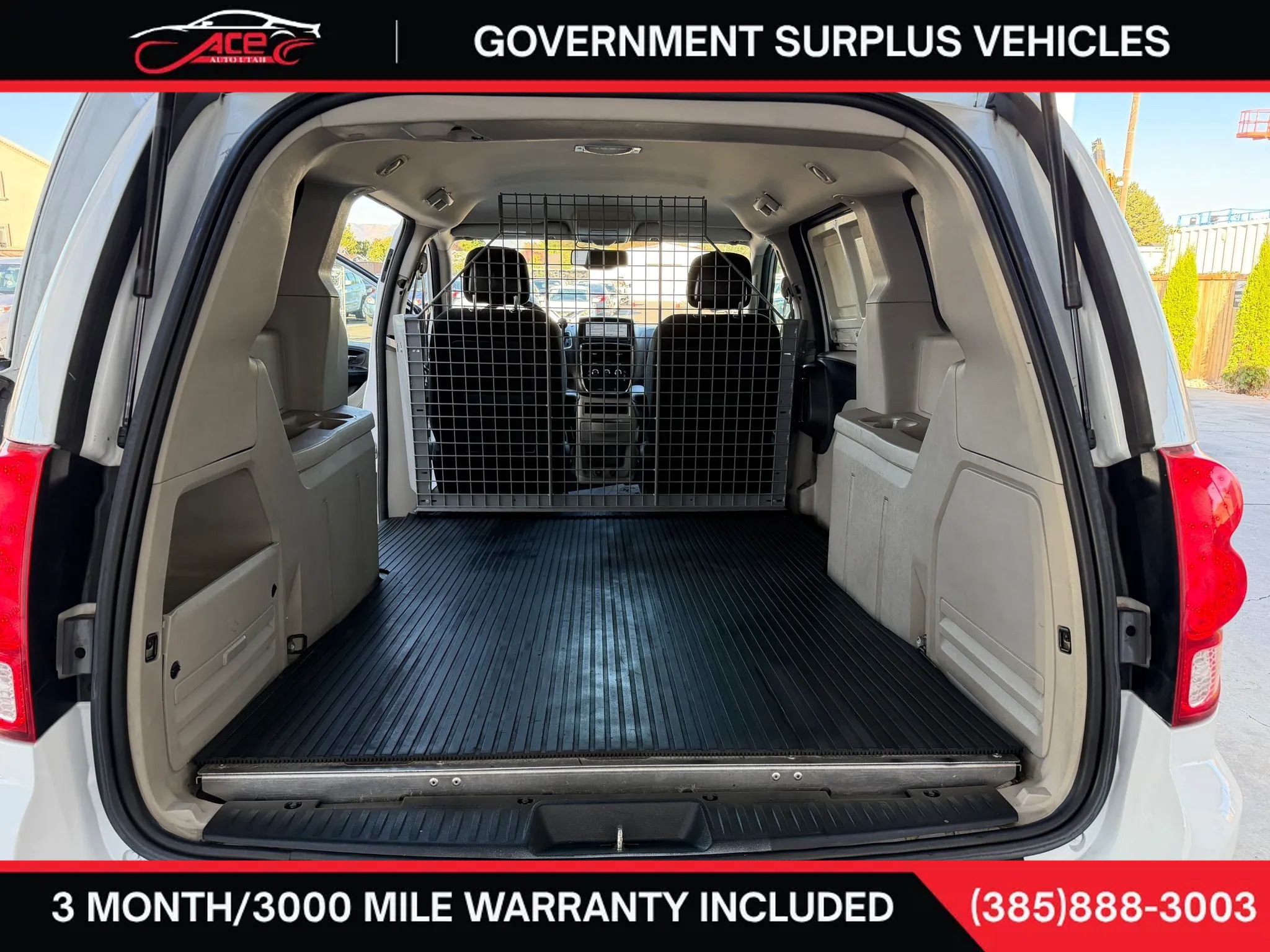 Used 2015 RAM C/V Tradesman FWD image 12