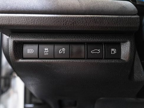 Used 2025 Toyota Camry LE FWD image 21