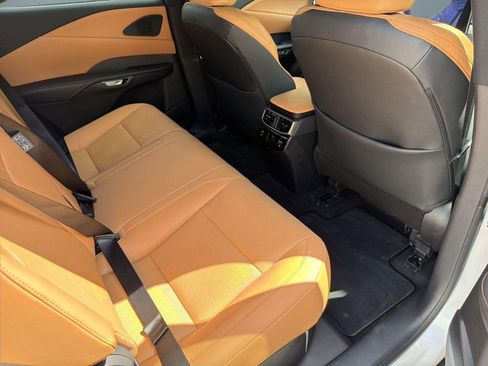 Used 2024 Lexus RX 350 Premium Plus w/ Convenience Package FWD image 30