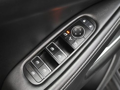 Used 2023 INFINITI QX60 Sensory w/ Cargo Package image 4