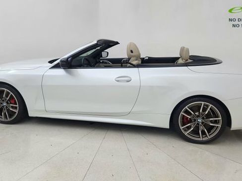 Used 2024 BMW M440i Convertible w/ Premium Package RWD image 17