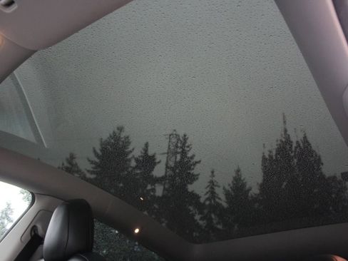 Used 2022 Tesla Model Y Performance image 21