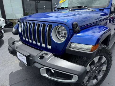 Used 2020 Jeep Wrangler Unlimited Sahara AWD/4WD image 30