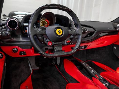 Certified 2022 Ferrari F8 Tributo image 18