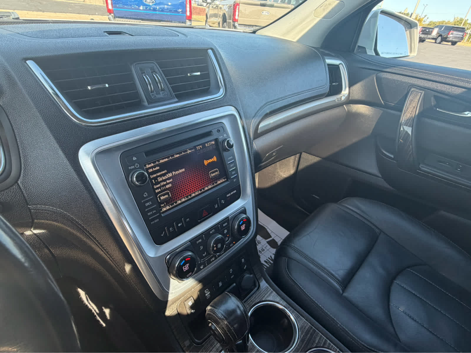Used 2017 GMC Acadia Limited SLT AWD/4WD image 29