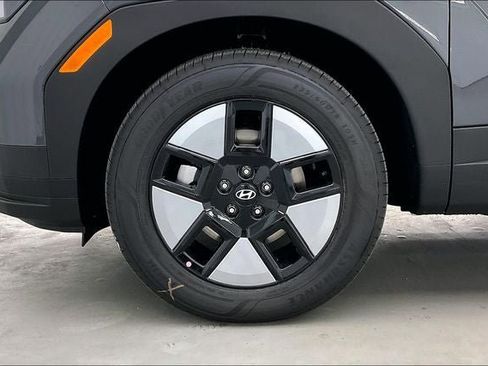 New 2026 Hyundai Santa Fe SE image 14