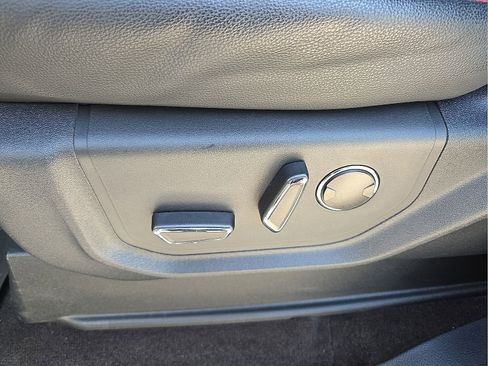Used 2023 Ford Expedition Limited AWD/4WD image 15
