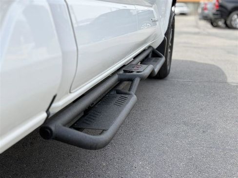 Used 2024 Toyota Tacoma SR5 AWD/4WD image 14