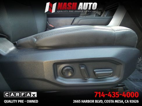 Used 2025 Toyota Tundra Limited AWD/4WD image 35