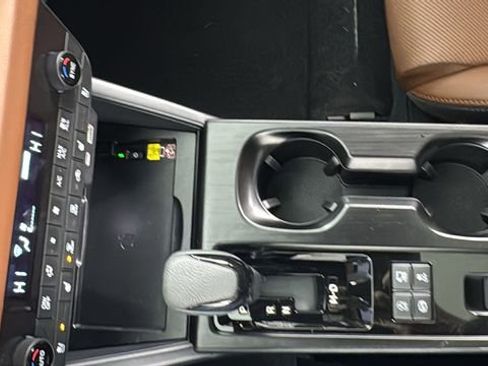 New 2026 Subaru Outback Touring XT image 29