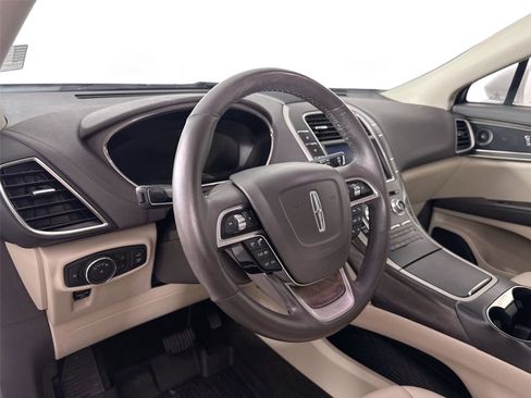 Used 2019 Lincoln Nautilus Reserve w/ Cargo Utility Package image 13