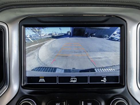 Used 2022 Chevrolet Silverado 3500 LT w/ Convenience Package image 21