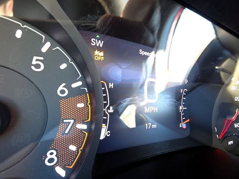 New 2026 Jeep Compass Latitude image 17