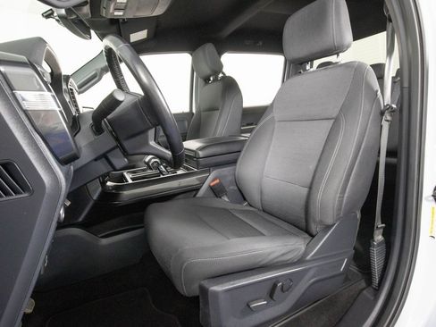 Used 2022 Ford F150 XLT w/ Equipment Group 302A High image 10