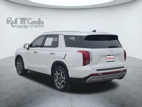 Used 2024 Hyundai Palisade SEL w/ Premium Package AWD/4WD image 3