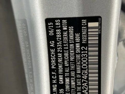 Used 2016 Porsche Panamera 4 image 19