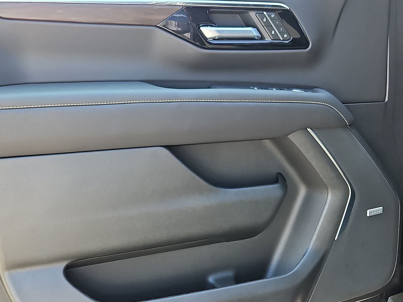 New 2026 Chevrolet Tahoe Premier AWD/4WD image 11