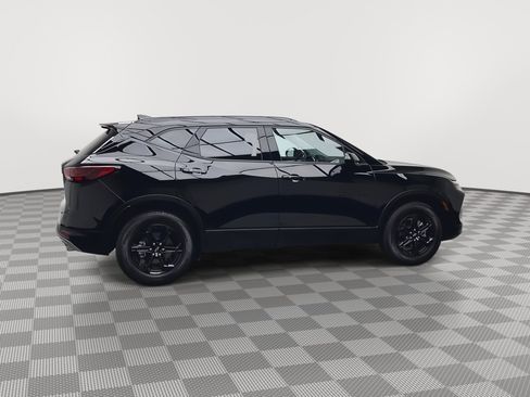 New 2025 Chevrolet Blazer LT w/ Midnight/Sport Edition image 37