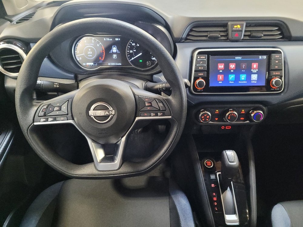 Used 2025 Nissan Versa SV FWD image 22