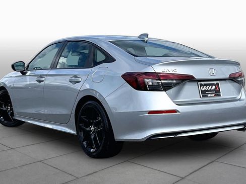Used 2025 Honda Civic Sport image 12