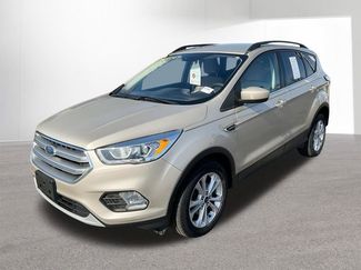 Used 2017 Ford Escape SE w/ Equipment Group 201A video 1