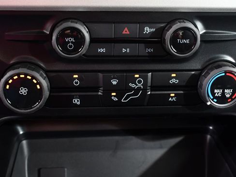 New 2026 Ford F350 XLT w/ FX4 Off-Road Package AWD/4WD image 28