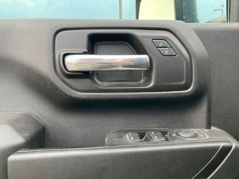 Used 2024 Chevrolet Silverado 2500 Custom w/ Custom Convenience Package image 13