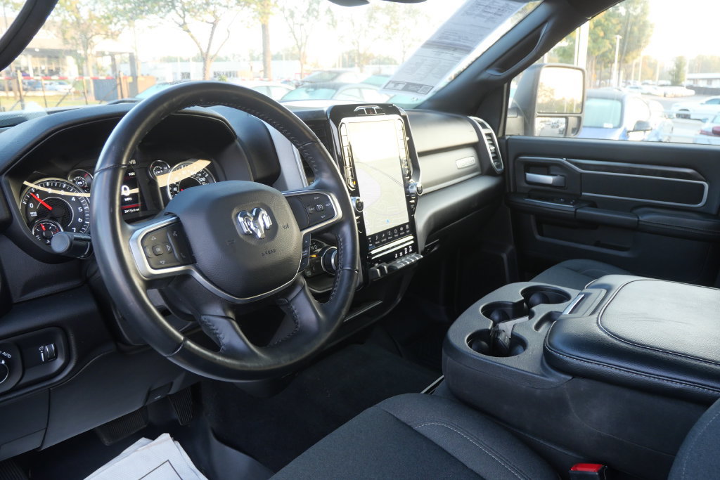 Used 2024 RAM 2500 Big Horn w/ Sport Appearance Package AWD/4WD image 15