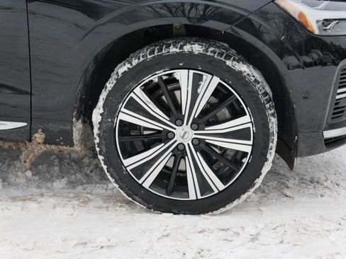 Used 2022 Volvo XC60 T8 Inscription w/ Advanced Package image 7