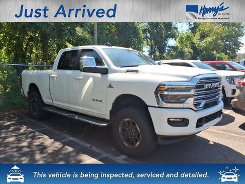 Used 2026 RAM 2500 Laramie AWD/4WD image 2