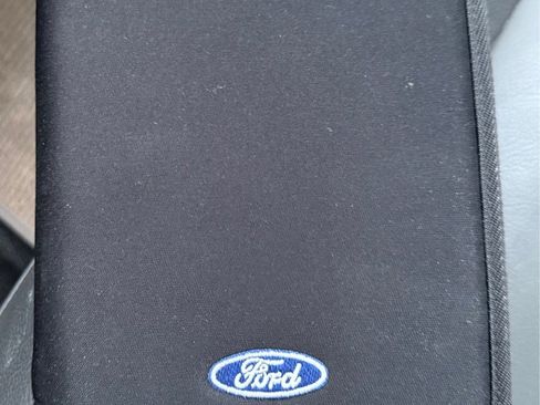 Used 2005 Ford Explorer Sport Trac XLT image 12