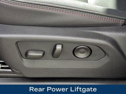 Used 2025 Chevrolet Tahoe RST w/ Comfort Package AWD/4WD image 19
