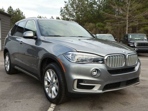 Used 2018 BMW X5 xDrive40e image 3