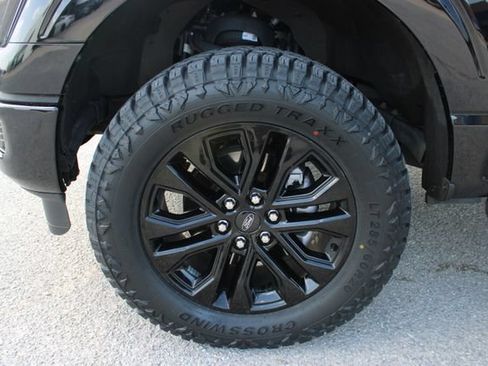 Used 2025 Ford F150 Lariat w/ Equipment Group 501A Mid AWD/4WD image 9