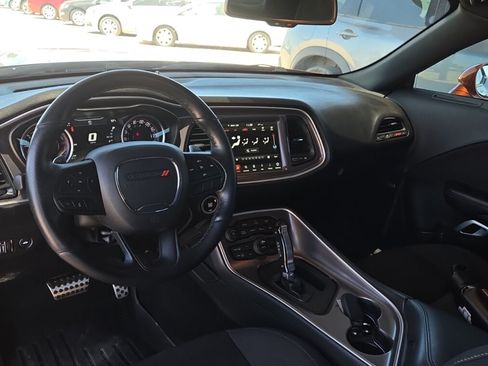 Used 2021 Dodge Challenger R/T Scat Pack w/ Driver Convenience Group RWD image 7