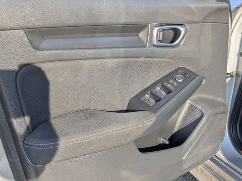 Used 2023 Honda Civic Sport image 13