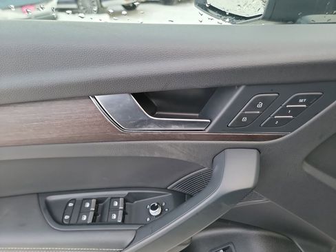 Used 2024 Audi Q5 2.0T Premium Plus image 11