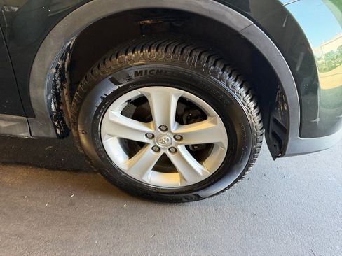 Used 2013 Toyota RAV4 XLE AWD/4WD image 29