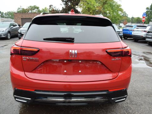 Used 2025 Buick Envision Sport Touring AWD/4WD image 10