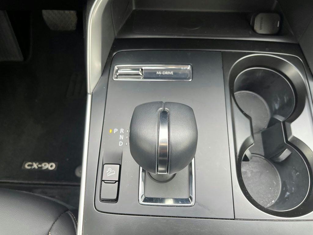 Used 2026 MAZDA CX-90 3.3 Turbo w/ Select Package AWD/4WD image 16