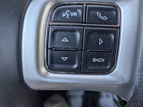 Used 2012 Dodge Journey American Value Package w/ Flexible Seating Group image 14