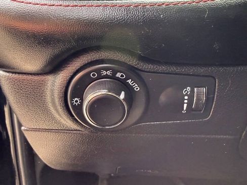 Used 2023 Dodge Durango GT AWD/4WD image 10