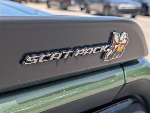 Used 2022 Dodge Challenger R/T Scat Pack RWD image 14