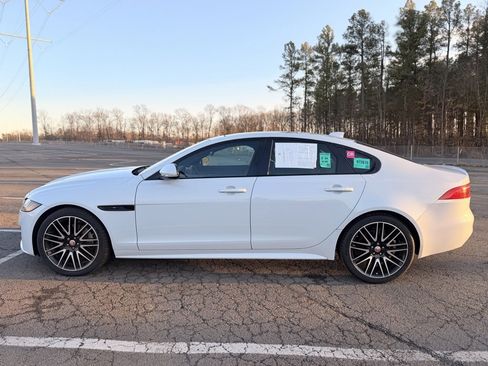 Used 2020 Jaguar XF Checkered Flag image 5