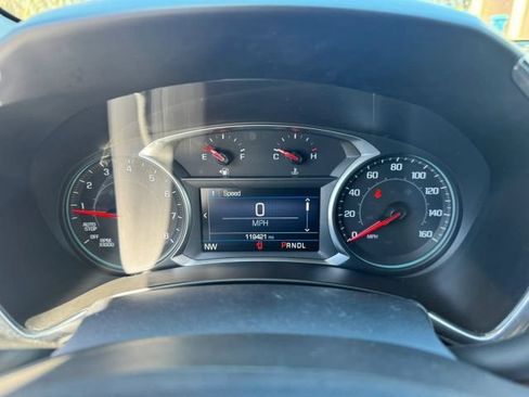 Used 2019 Chevrolet Equinox LT AWD/4WD image 18