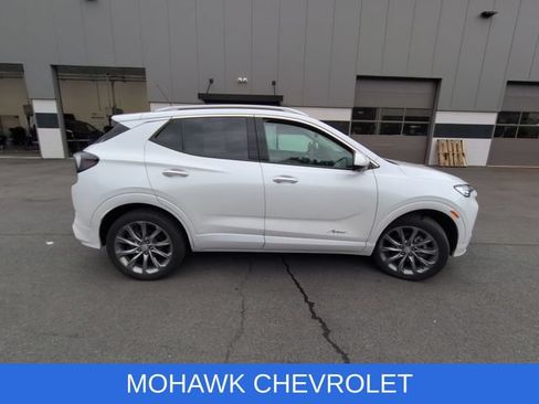 Used 2024 Buick Encore GX Avenir w/ Avenir Technology Package AWD/4WD image 6