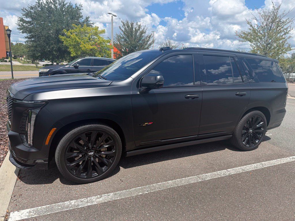 Used 2026 Cadillac Escalade V AWD/4WD image 2